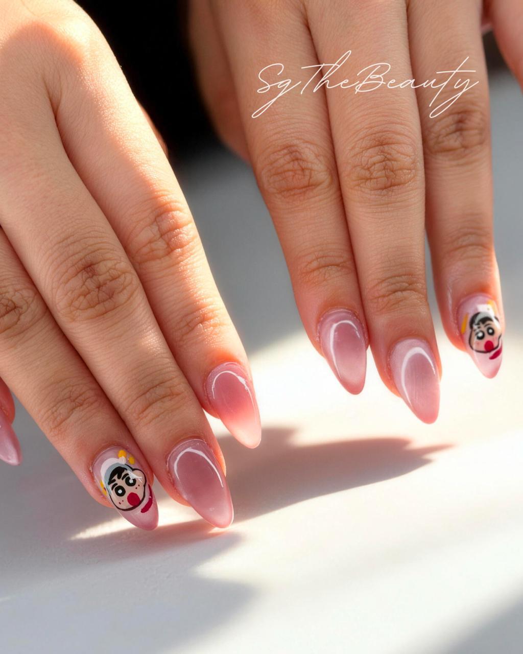 Pink ombré nail art