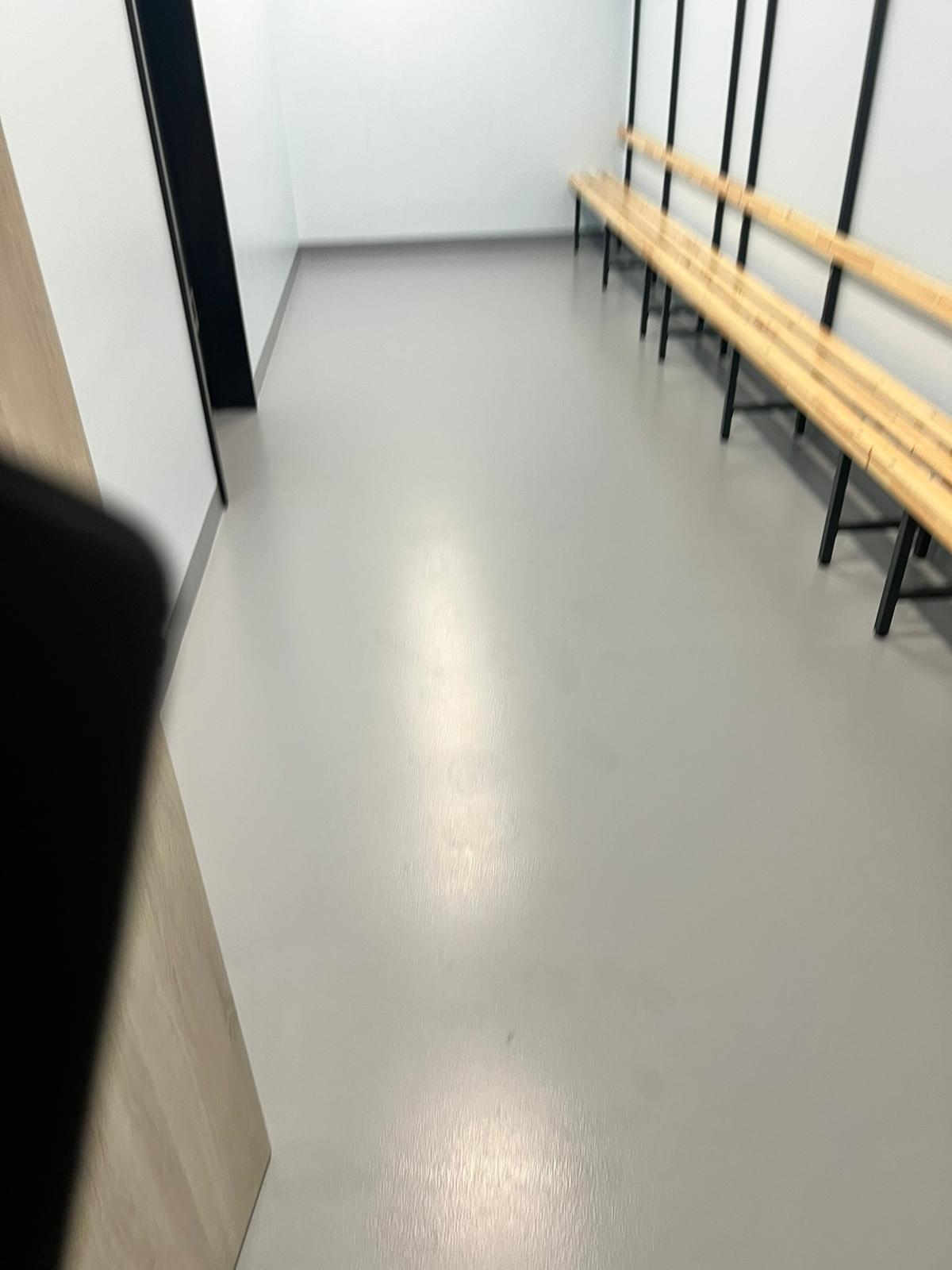 Umkleideraum Reinigung